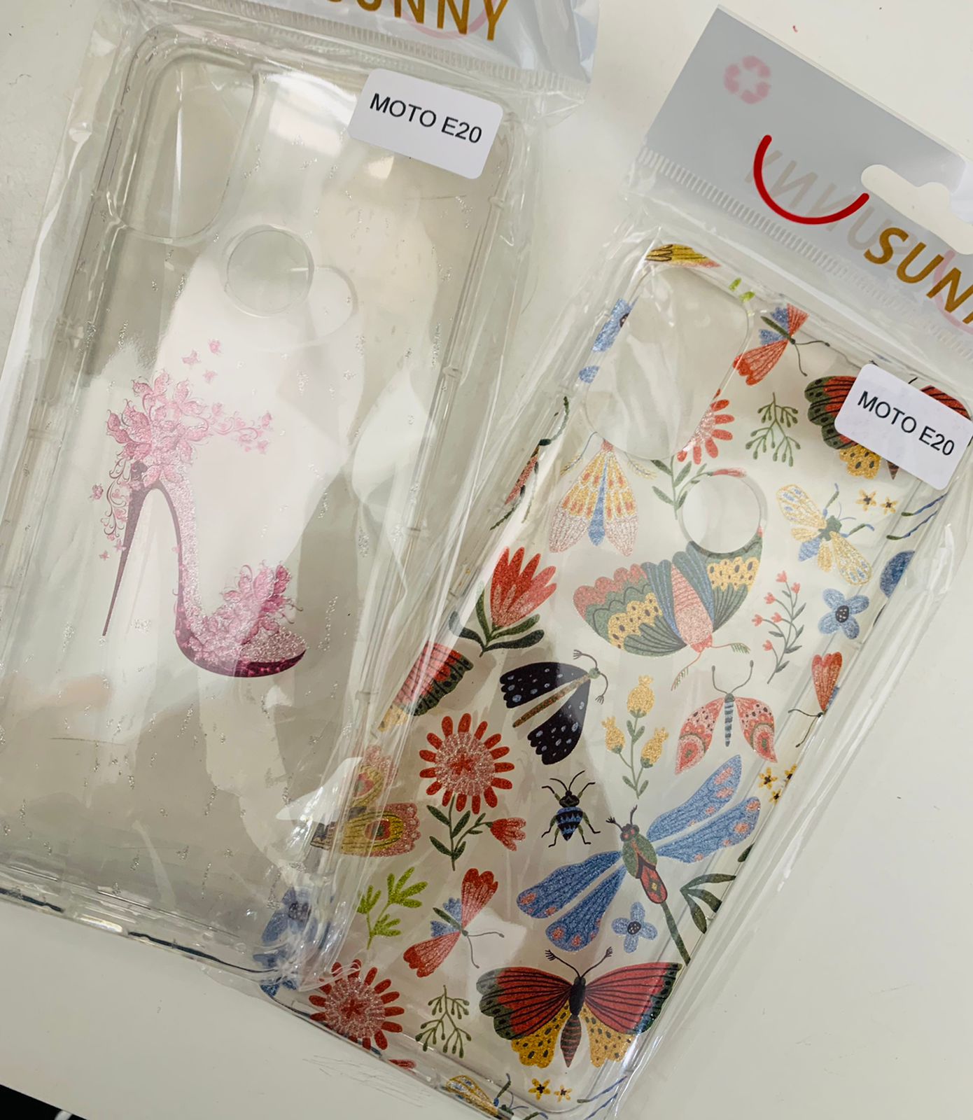 Capa Desenhada Feminino Motorola E20  - Capinhas para Celular - Central - unidade    Cod. CP DESEN FM MT E20 