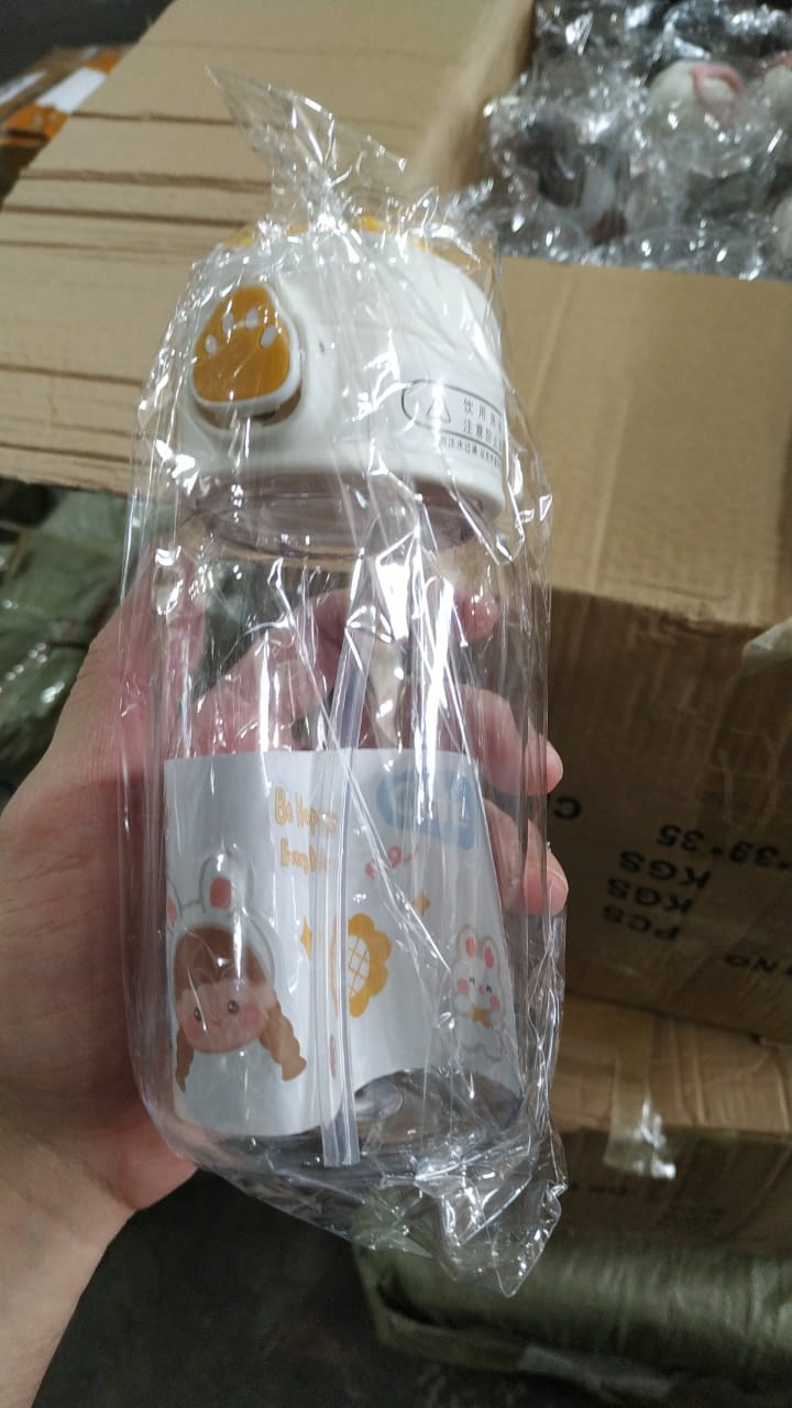  - Garrafa - transparente  - Central - unidade    Cod. GARRAFA DE GUA 500ML KA-088
