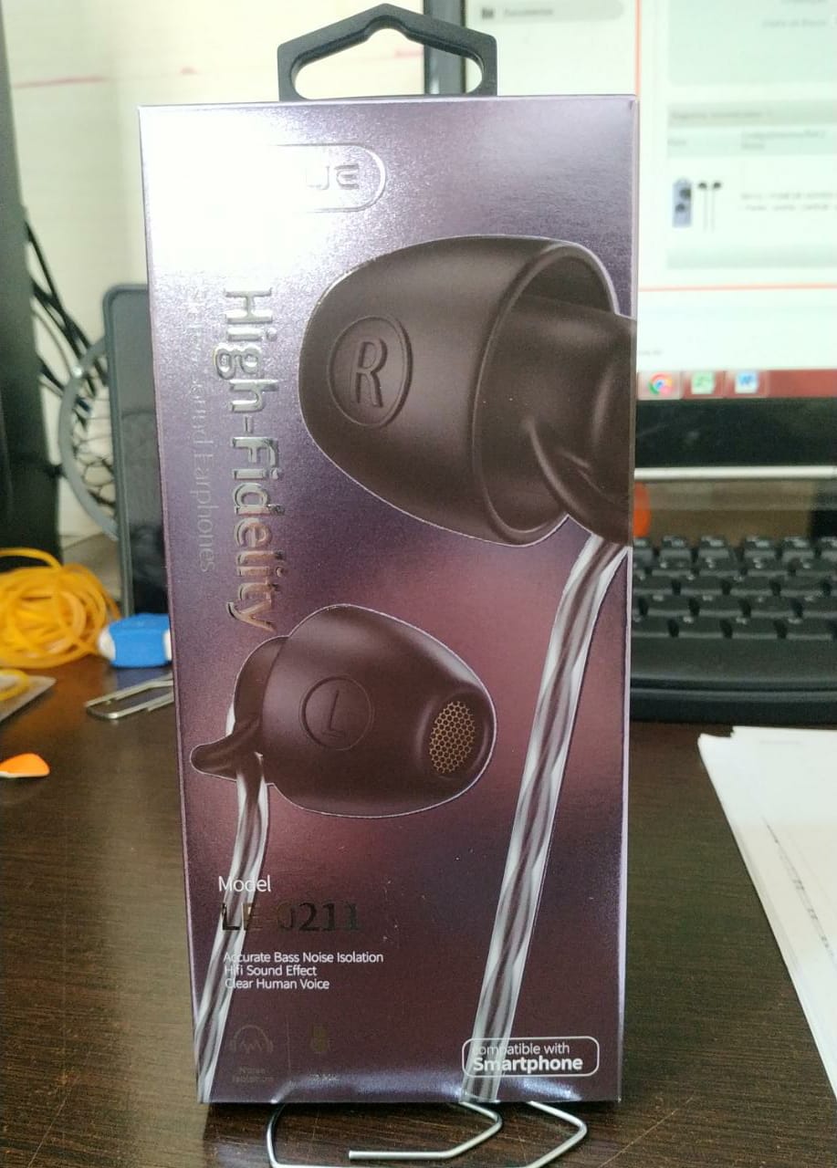  - Fones - preta - Central - unidade    Cod. FONE DE OUVIDO LE-0211