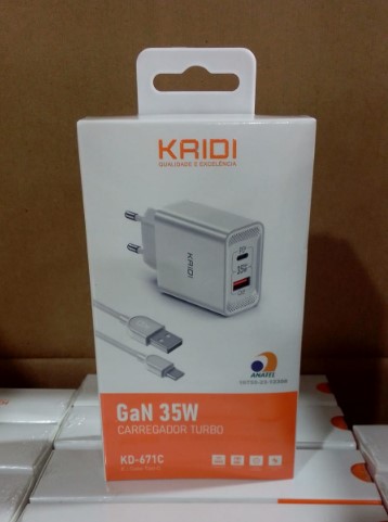  - Carregadores    Cod. CARREGADOR TIPO C COM SAIDA USB E TIPO C KD-671C
